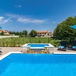 House Imela