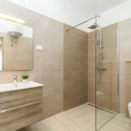 Vakantiehuis House Imela